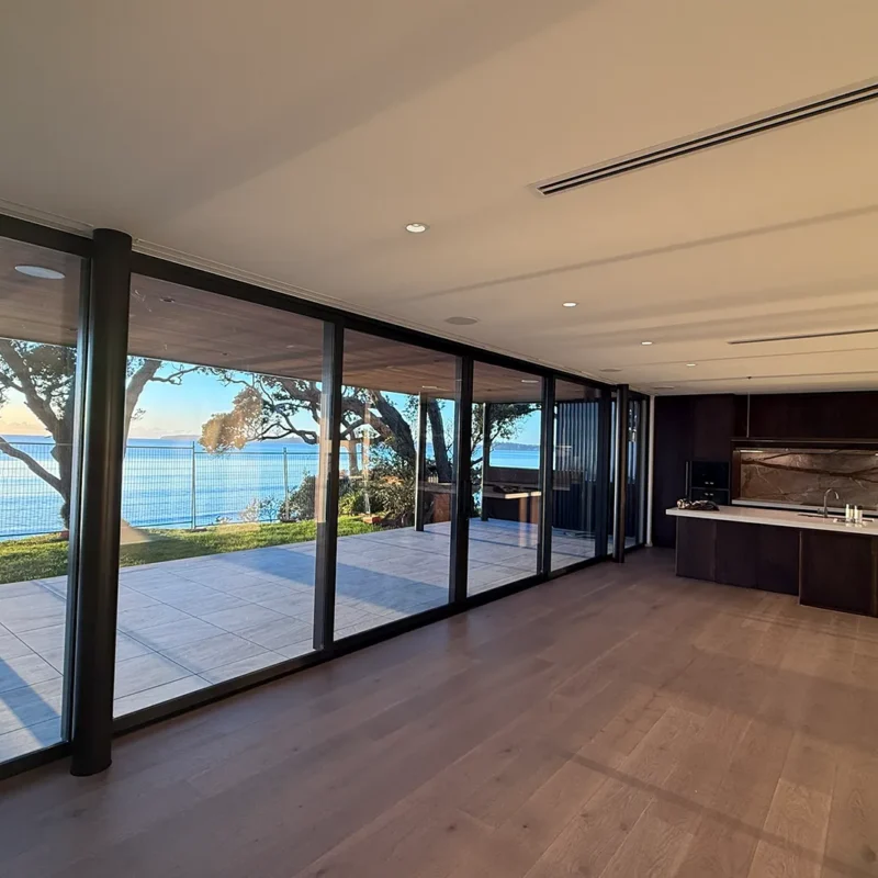 Marellen Beachfront House-4